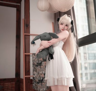 Bangni邦尼cos图片合集下载